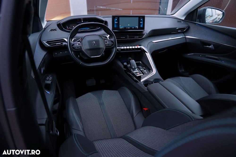 Peugeot 5008 PureTech 130 EAT8 Stop & Start Allure Pack - 14