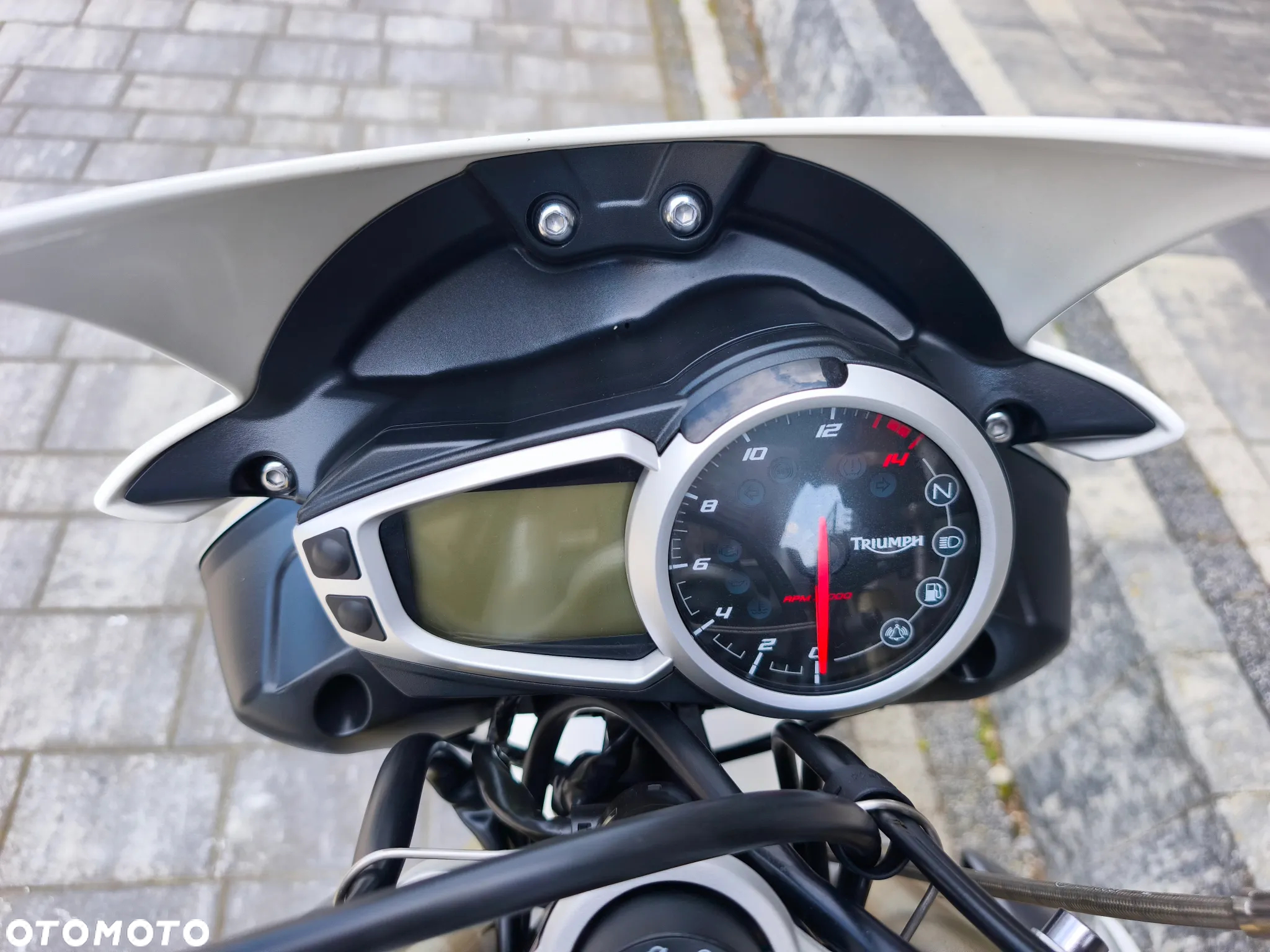 Triumph Street Triple - 39