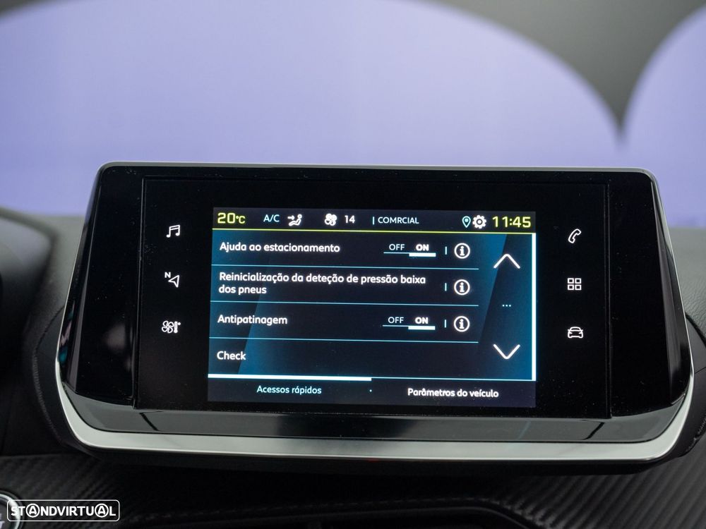Peugeot e-208 50 kWh Active Pack — fotografia 34