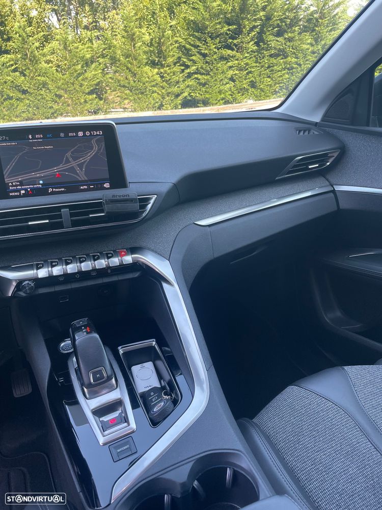 Peugeot 3008 PureTech 130 Stop & Start GPF EAT8 Allure - 36