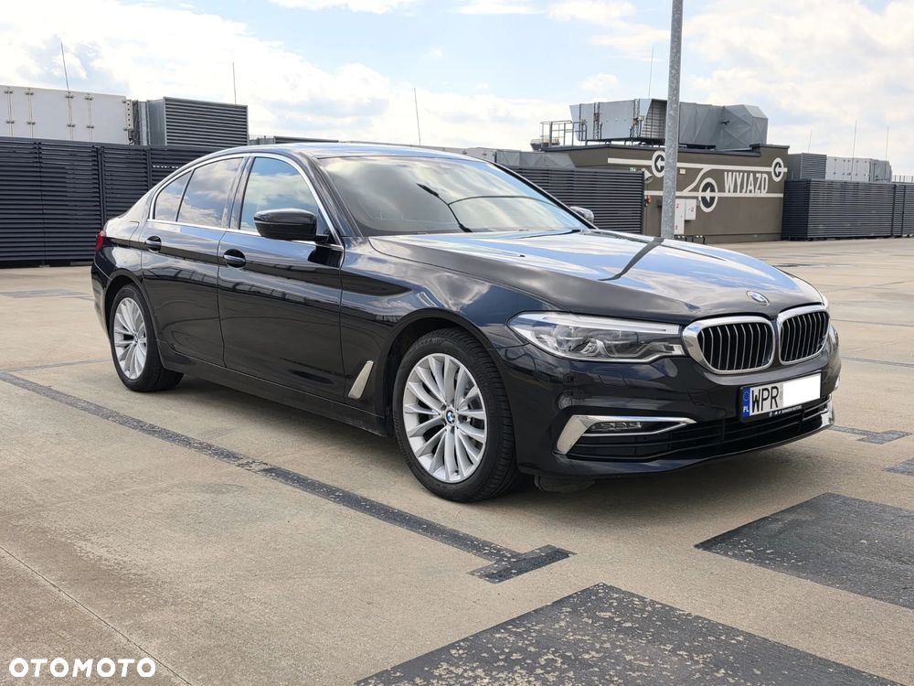 BMW Seria 5 520d xDrive Luxury Line sport - 1