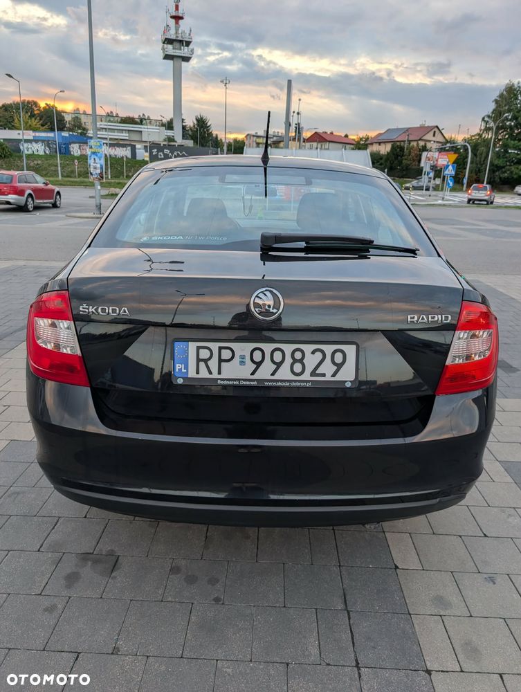 Skoda RAPID - 4
