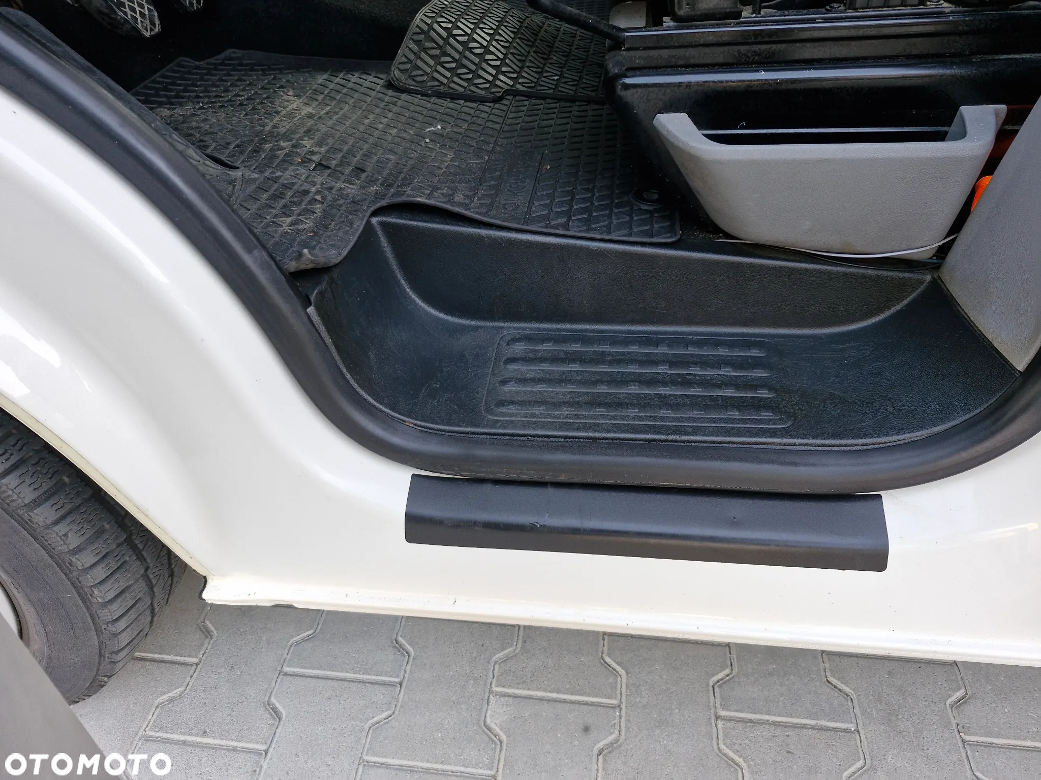 Volkswagen T5 - 22