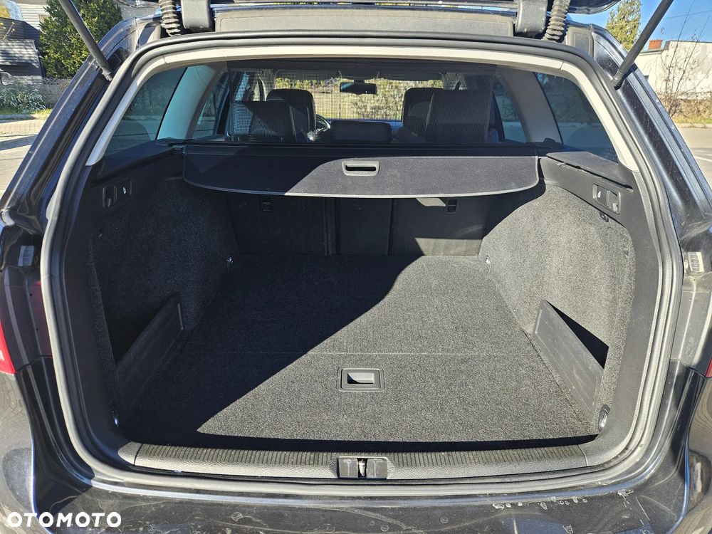 Volkswagen Passat 2.0 TDI Comfortline - 7