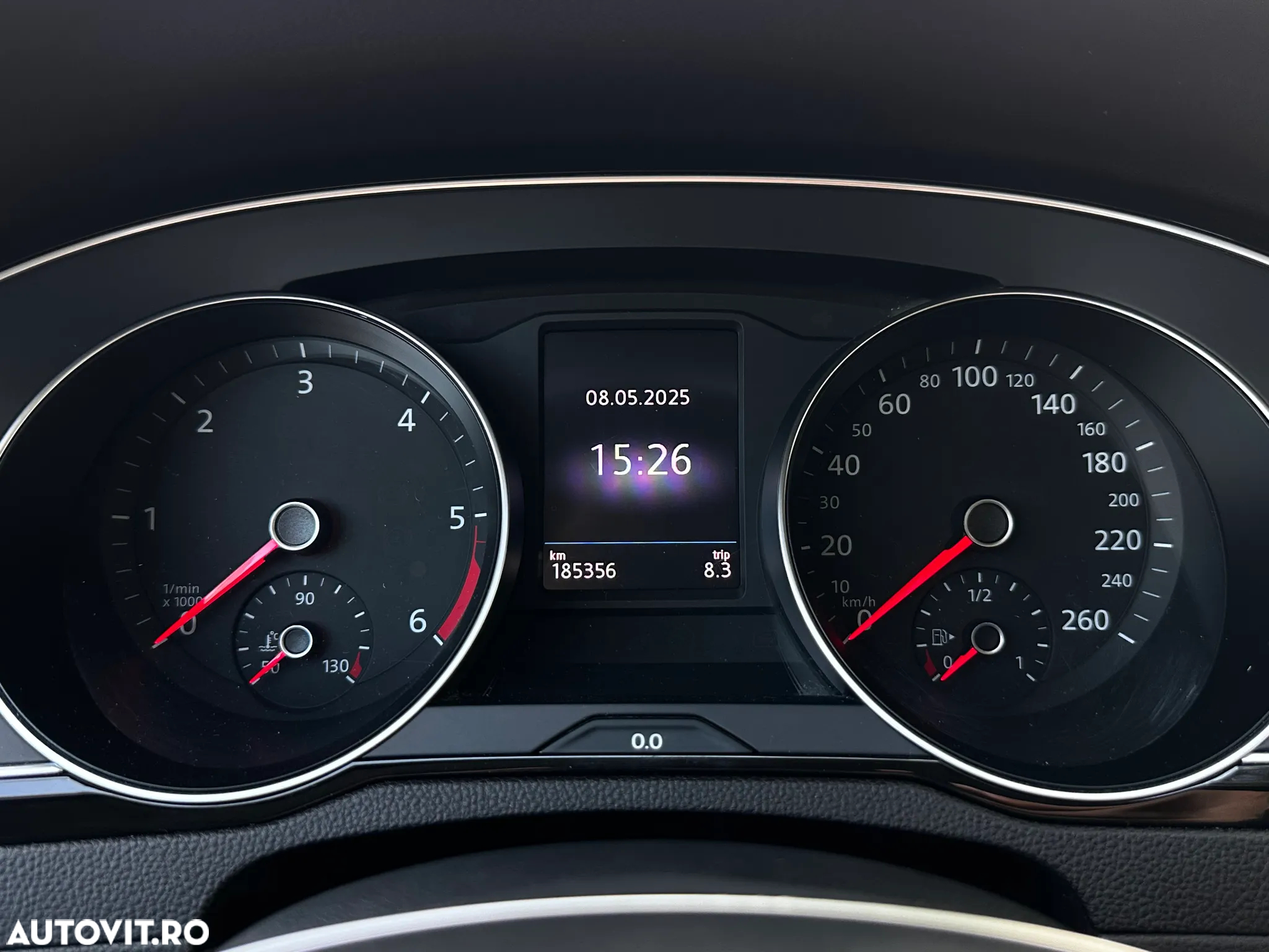 Volkswagen Passat Variant 2.0 TDI DSG (BlueMotion Technology) Comfortline - 8