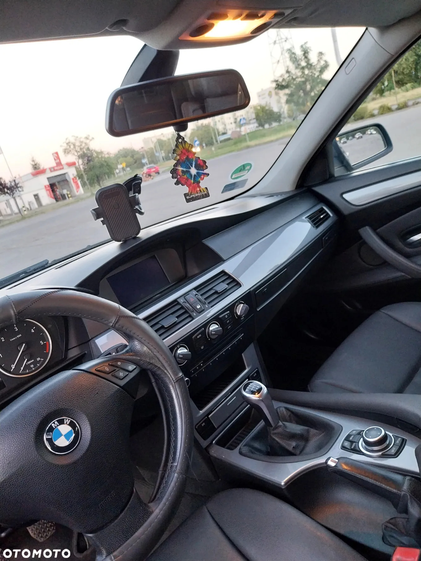 BMW Seria 5 520d - 8