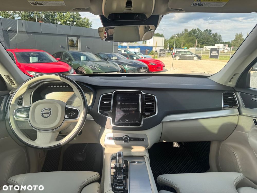Volvo XC 90 - 13