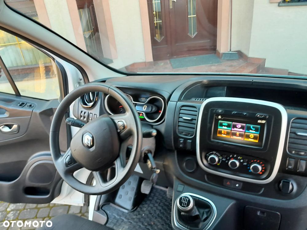 Renault TRAFIC - 7
