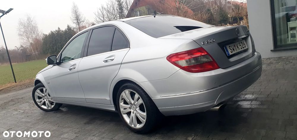 Mercedes-Benz Klasa C - 25