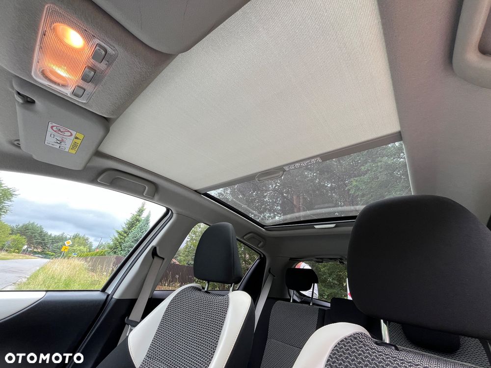 Toyota Yaris 1.33 VVT-i Style - 11