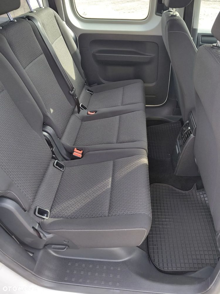 Volkswagen Caddy 2.0 TDI Comfortline - 9