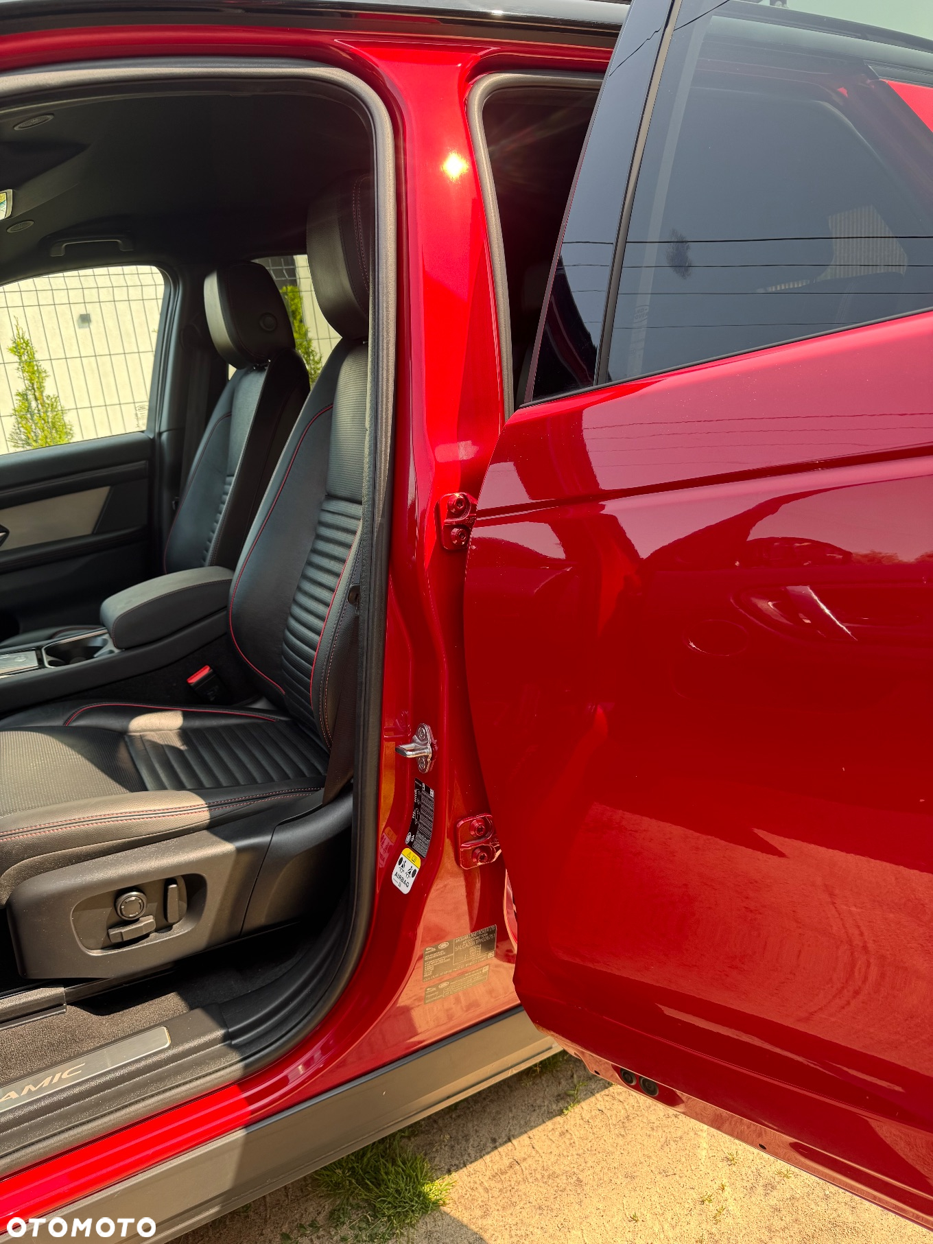 Land Rover Discovery Sport P200 R-Dynamic - 8