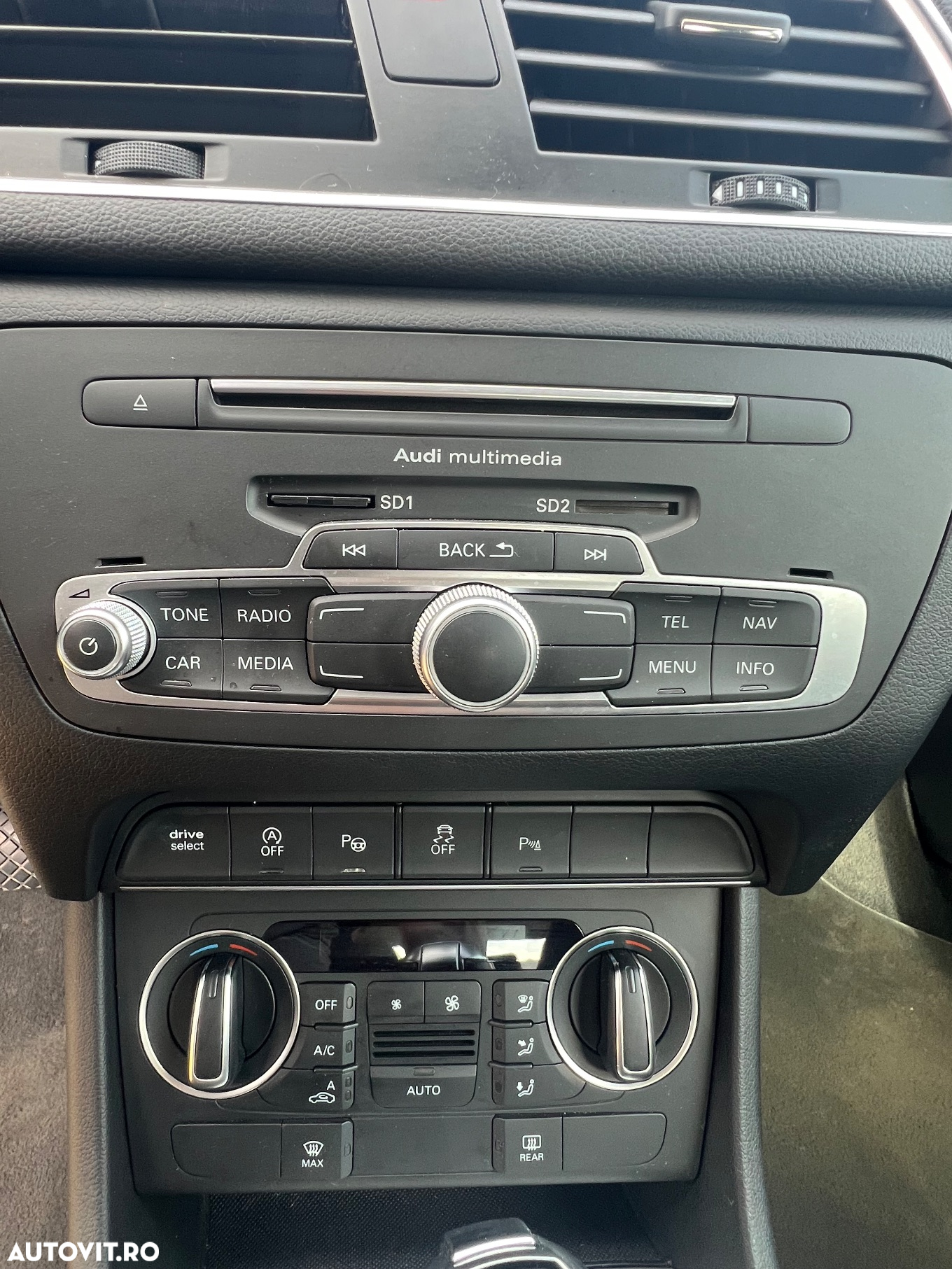 Audi Q3 2.0 TDI Quattro Stronic - 9