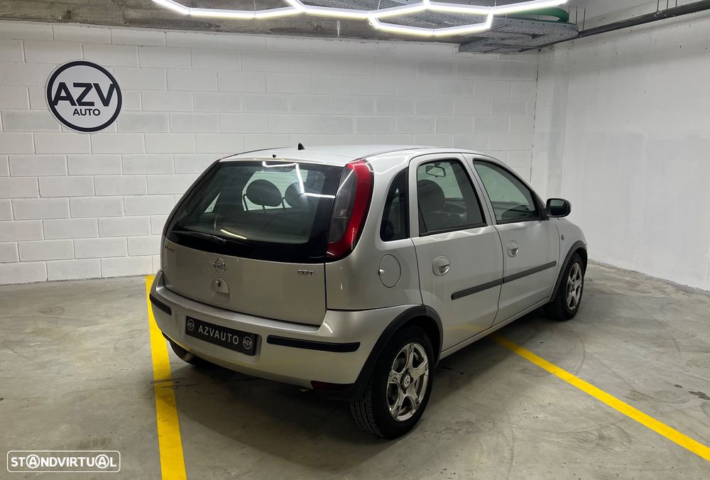 Opel Corsa 1.3 CDTI Cosmo - 4