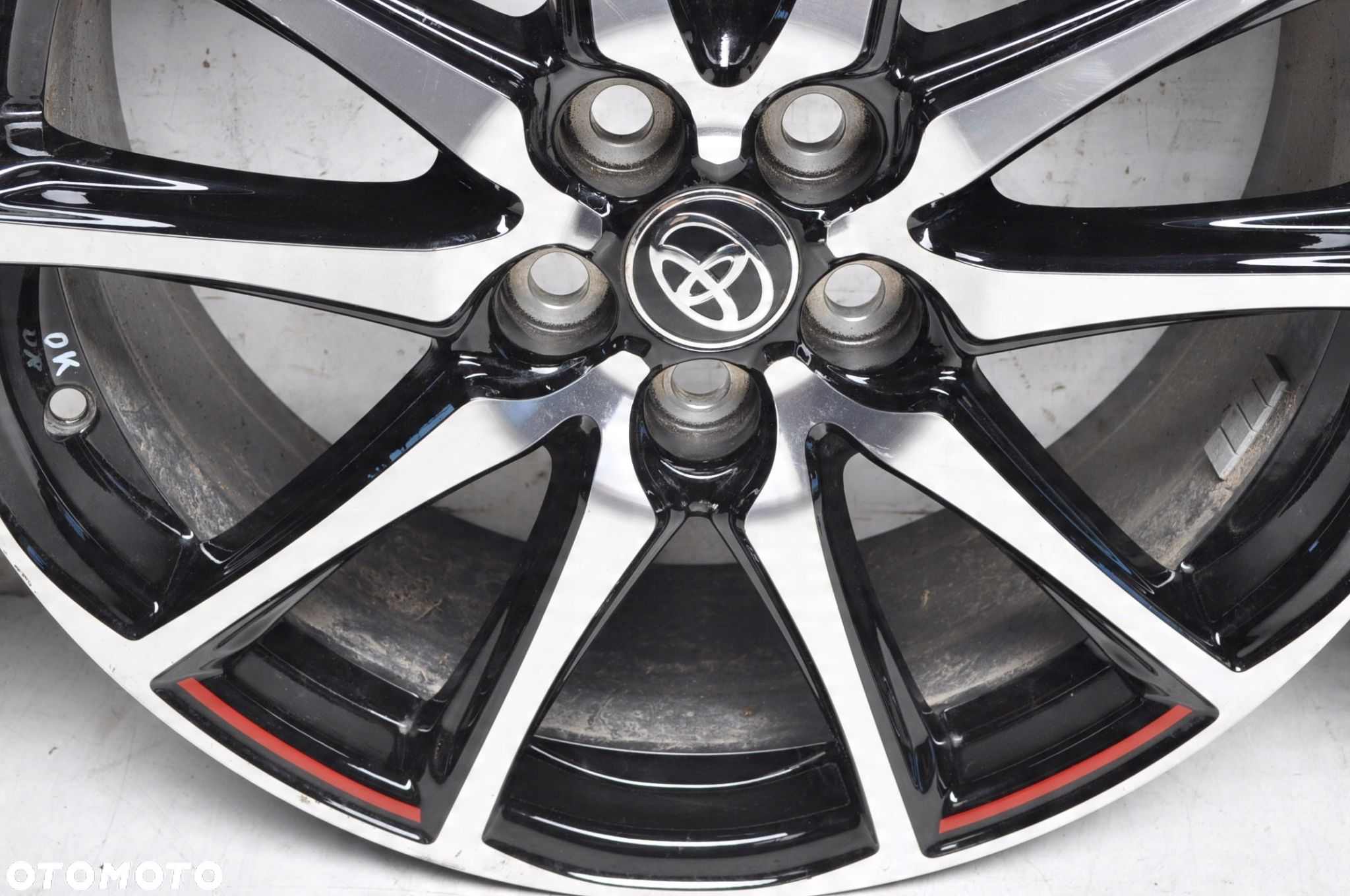 TOYOTA YARIS GR FELGI ALUMINIOWE R18" 7.0 5X100 ET51  42611-0DM90 - 7