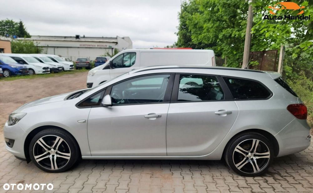 Opel Astra - 11