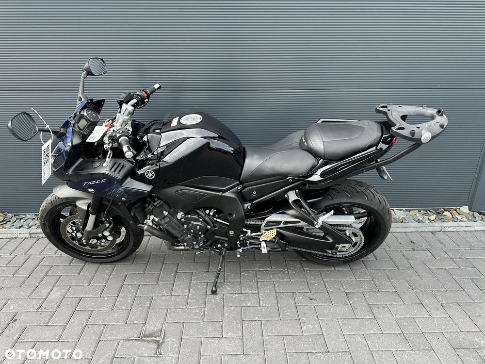 Yamaha FZ - 2