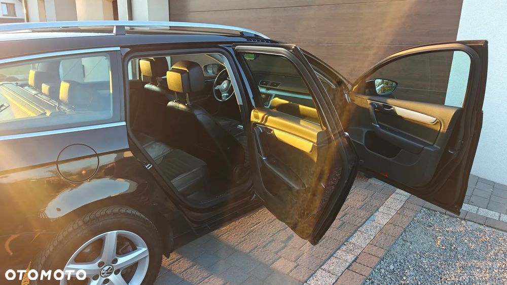 Volkswagen Passat 2.0 TDI DPF Highline - 10