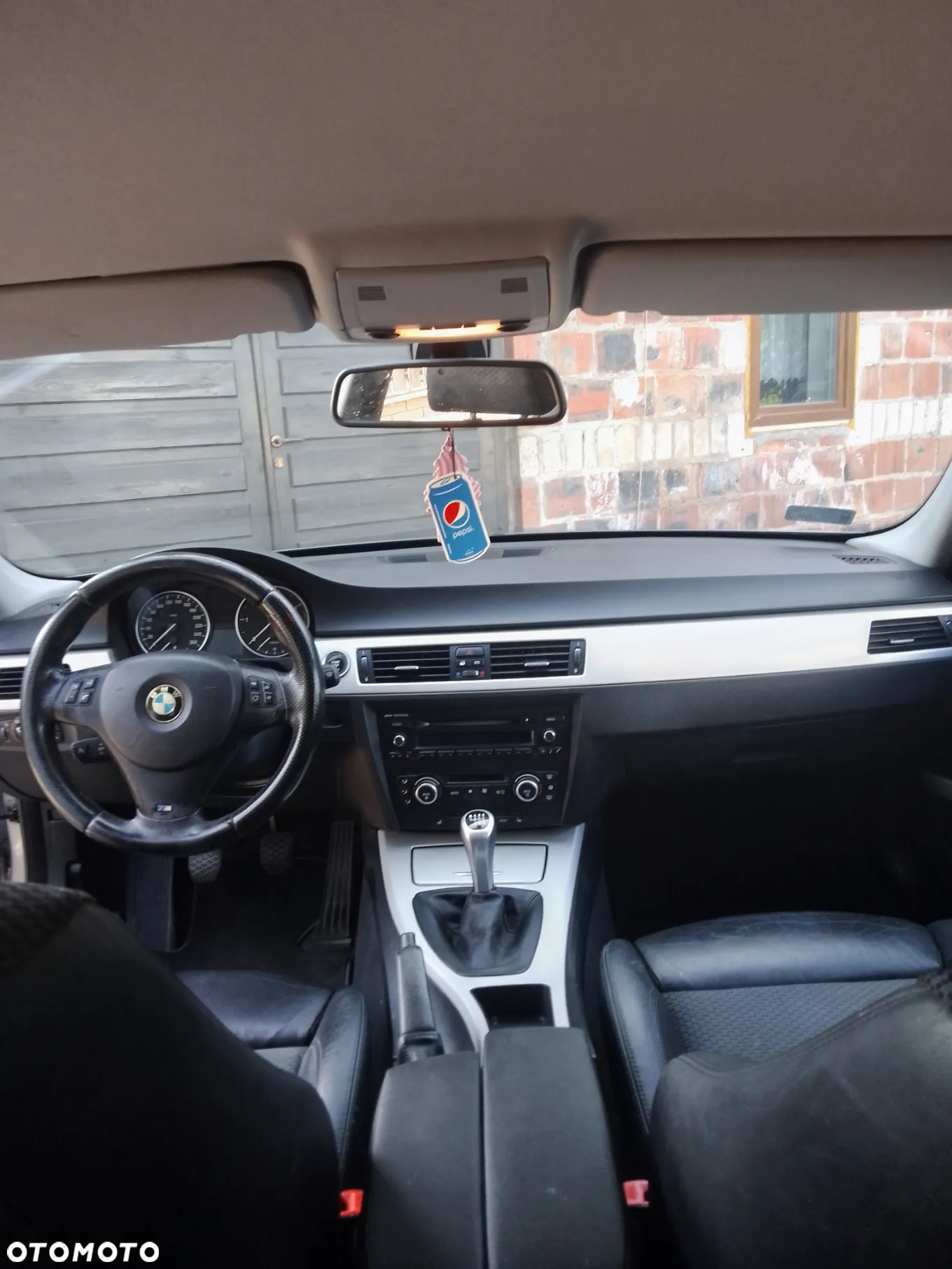 BMW Seria 3 318d - 8