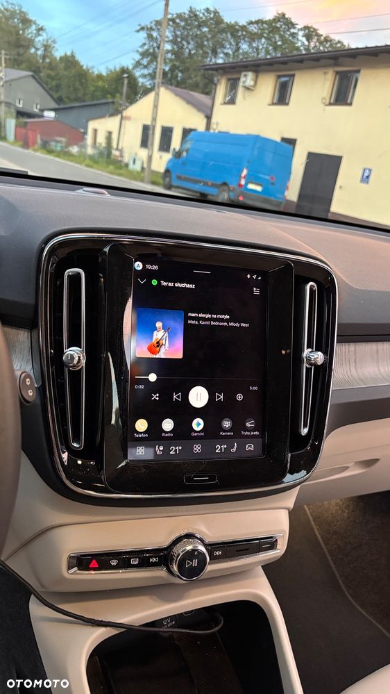 Volvo XC 40 B3 Ultimate Dark - 12