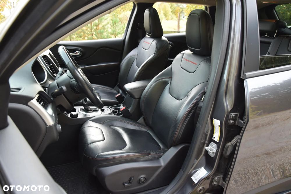 Jeep Cherokee 3.2 V6 Pentastar Active Drive Lock Autom Trailhawk - 17