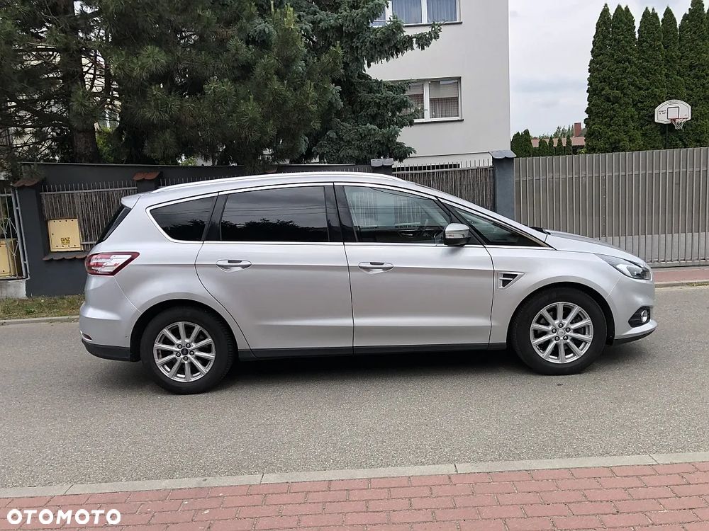 Ford S-Max 2.0 EcoBlue Titanium - 4