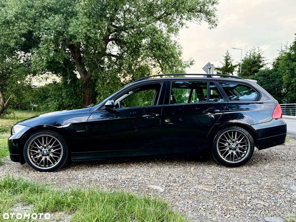 BMW Seria 3 320i - 10