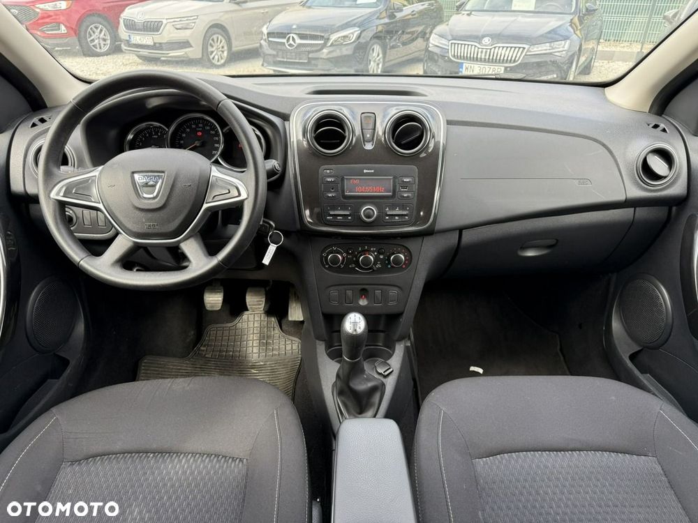 Dacia Sandero SCe 75 Essential - 4