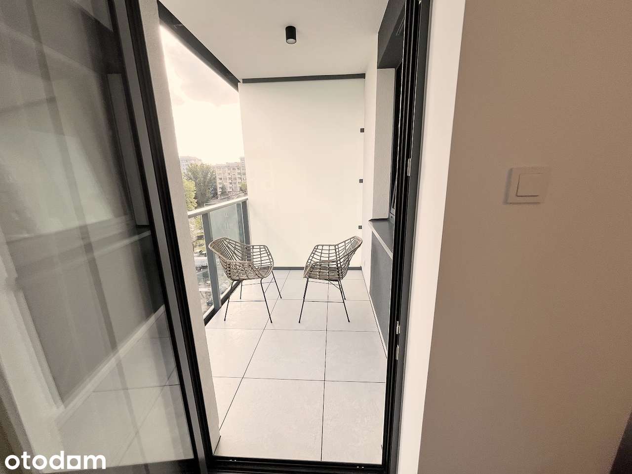 Pokój z Kuchnią 38,5 m² - Mokotów - Bezpośrednio