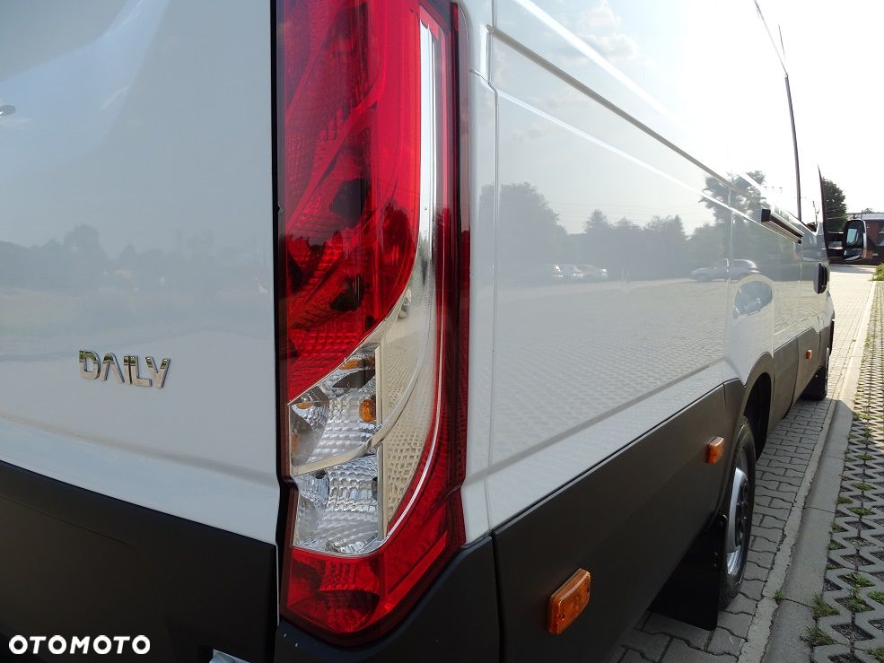 Iveco Daily 35S18 3.0 180 L4H2 Brygadówka DOKA 9 Osób Polski Salon! UNIKAT!! JAK NOWY!! - 12