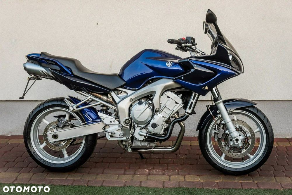 Yamaha FZ - 2