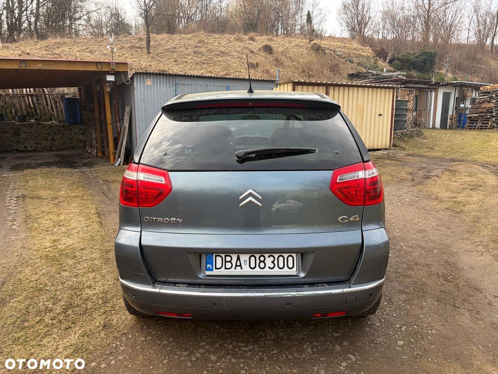 Citroën C4 - 4