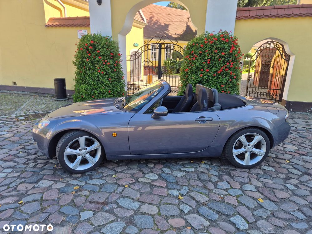 Mazda MX-5 2.0 MZR Emotion - 4