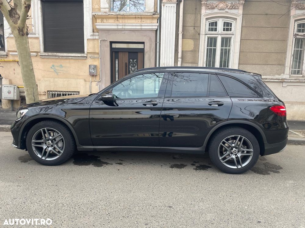 Mercedes-Benz GLC - 1
