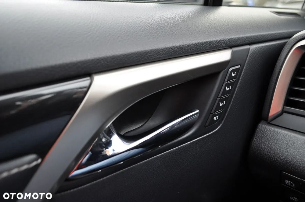 Lexus RX 300 Business Edition + - 34