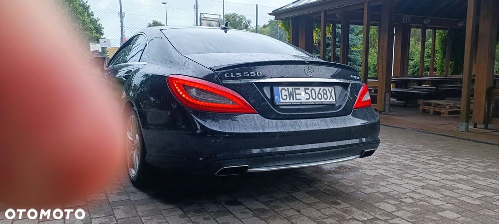 Mercedes-Benz CLS 500 4-Matic BlueEff - 15