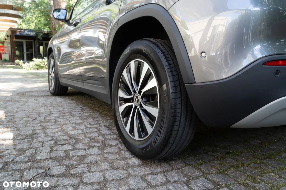 Mercedes-Benz GLA 200 Business Edition - 19