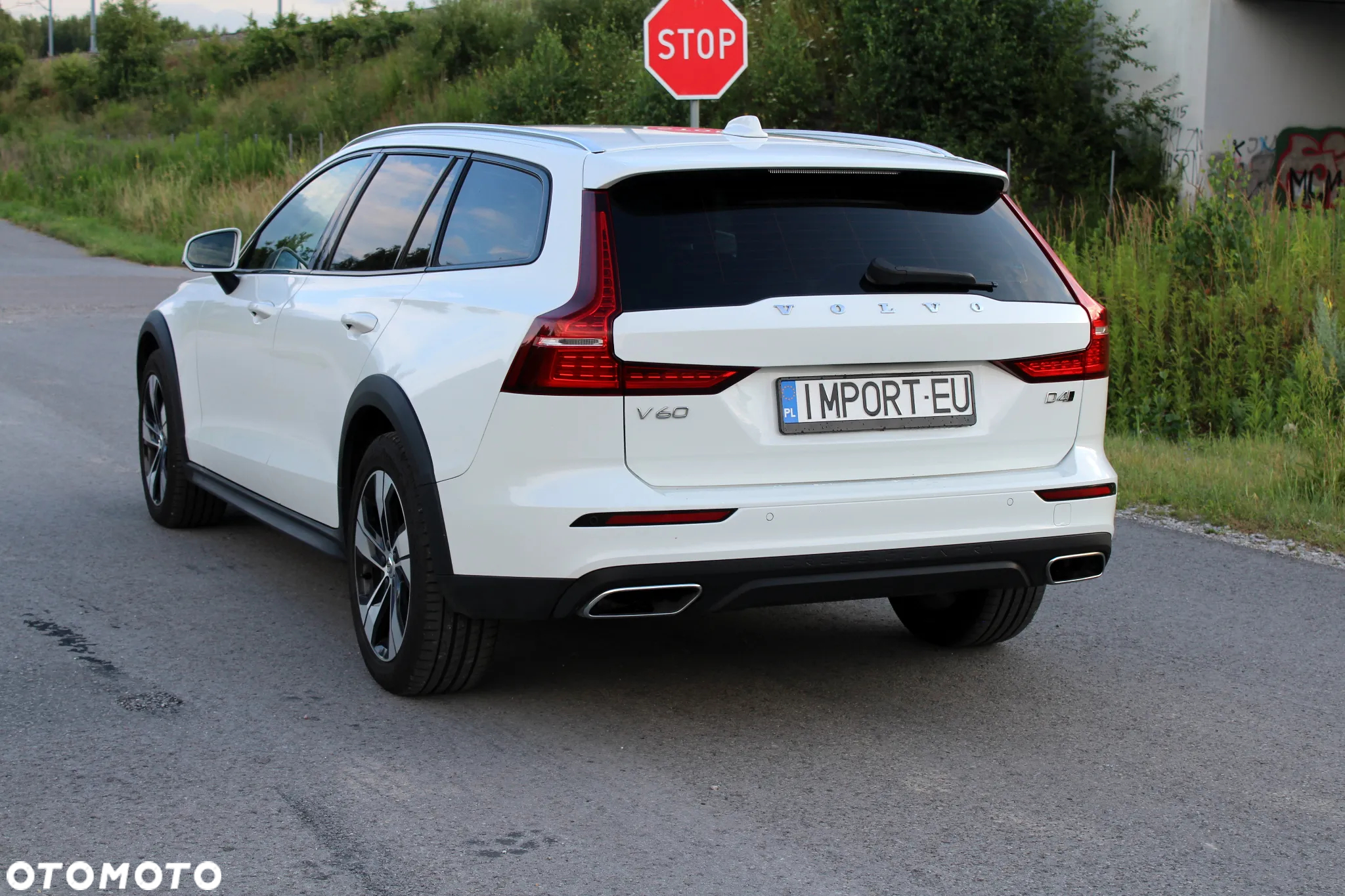 Volvo V60 Cross Country D4 AWD Geartronic Pro - 7