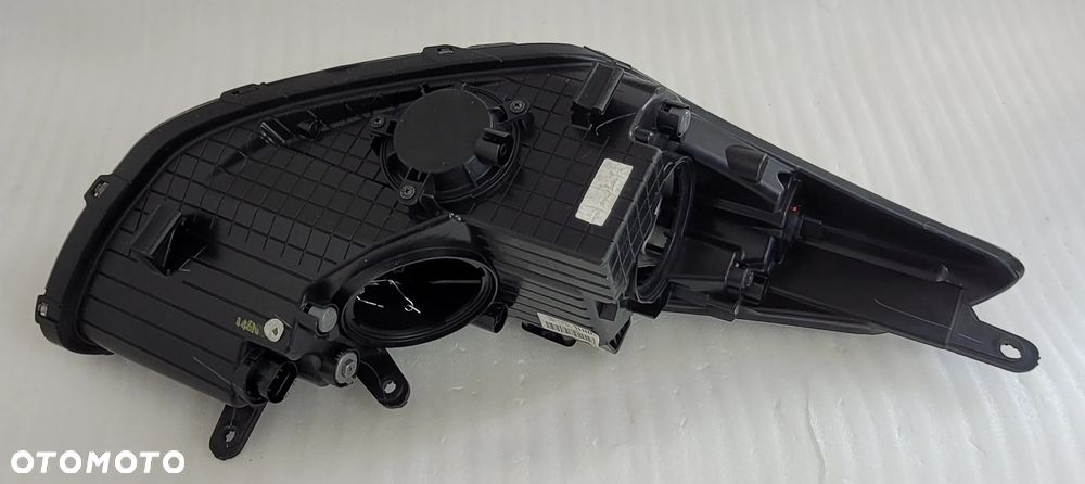 LAMPA LEWA PRZÓD SOCZEWKA HYUNDAI i30 II 2011-2017 92101-A6020 GDe - 16