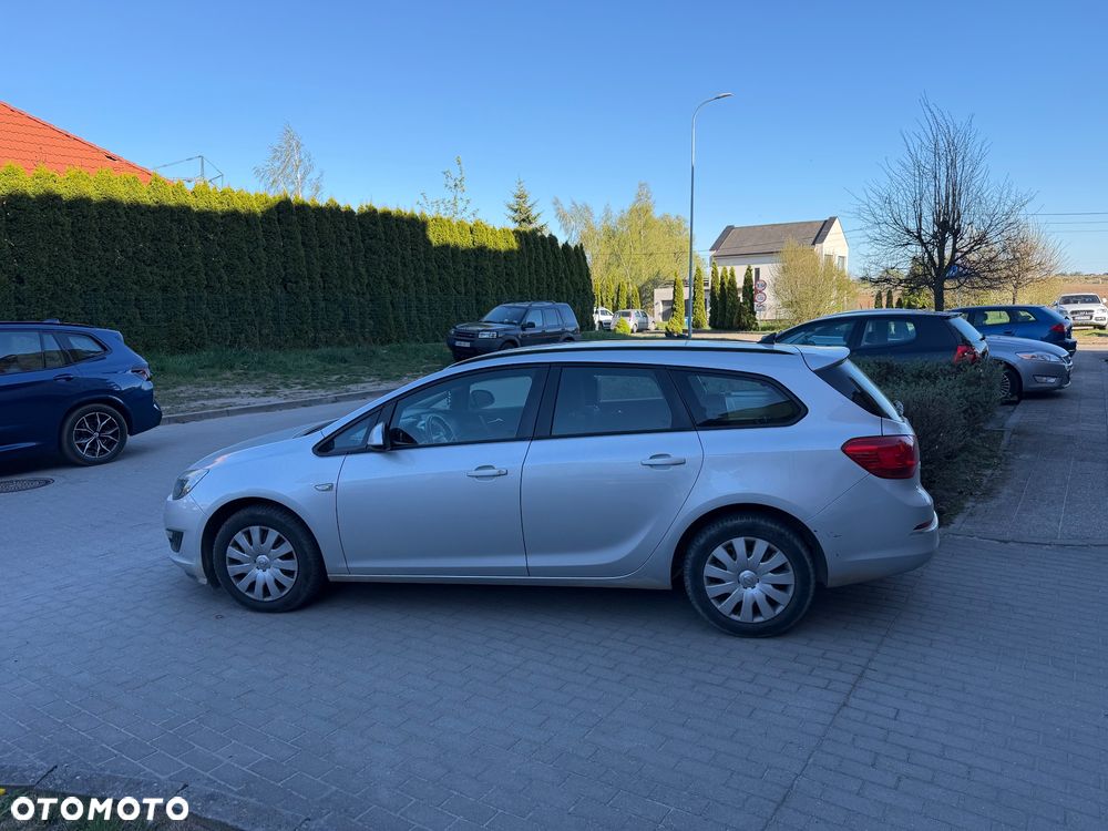 Opel Astra - 4