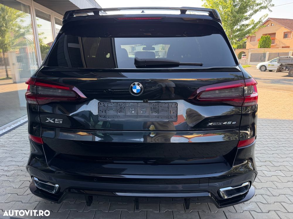 BMW X5 xDrive45e - 10