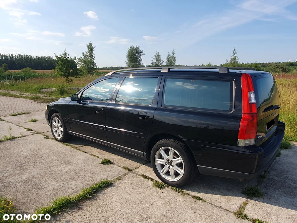 Volvo V70 2.4D5 - 1