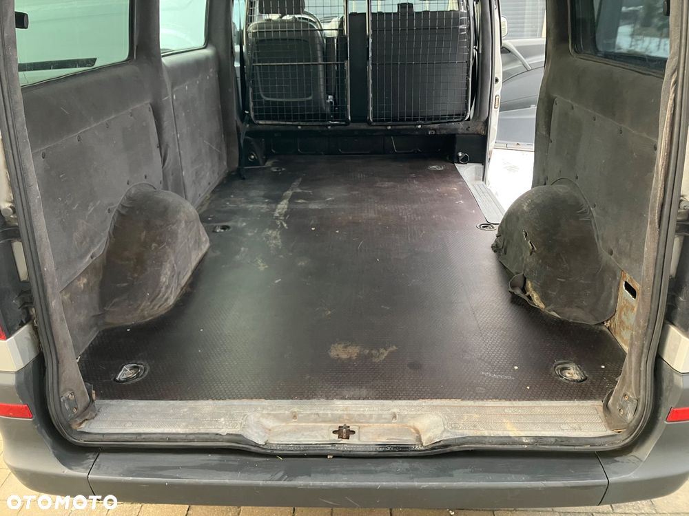 Mercedes-Benz Vito Univan 639.603 - 24