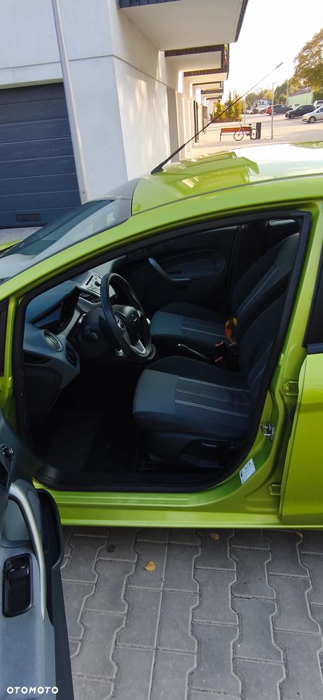 Ford Fiesta - 20