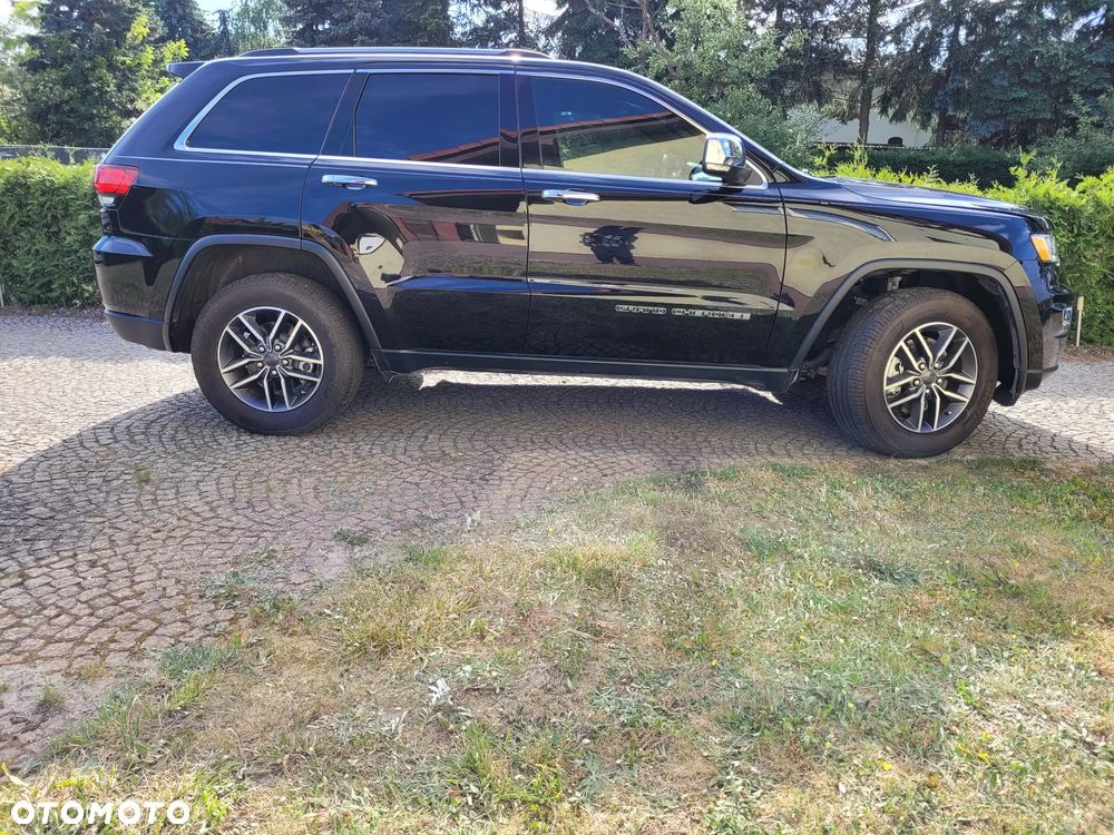 Jeep Grand Cherokee - 8