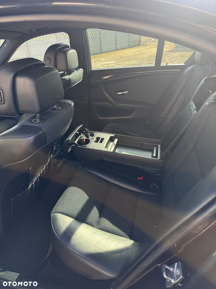 BMW Seria 5 530xd Edition Sport - 18