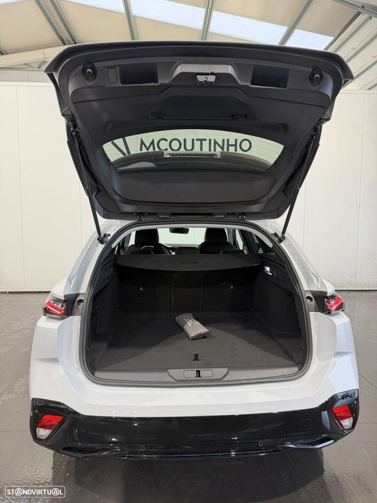 Peugeot 308 SW 1.2 Hybrid Allure e-DCS6 - 14