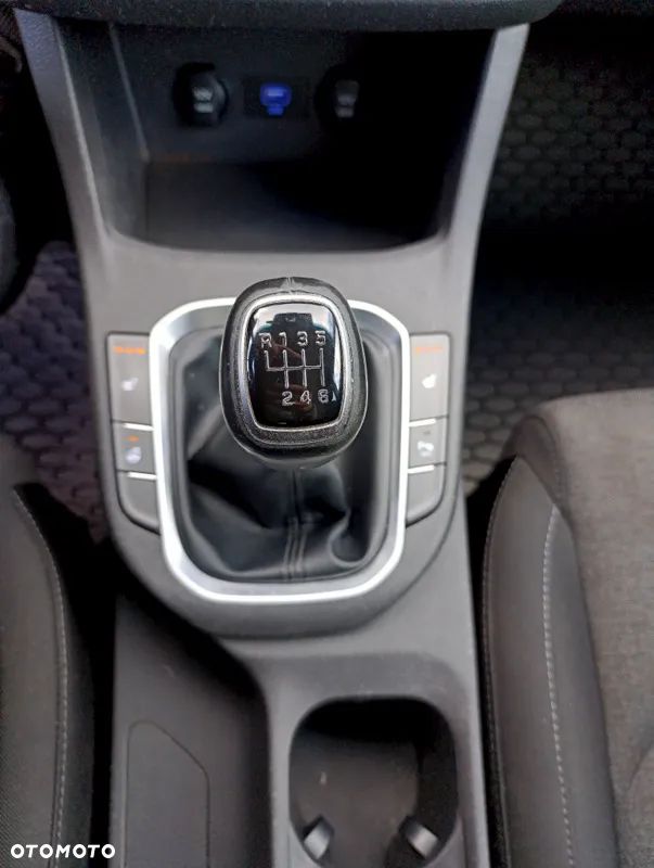 Hyundai i30 1.5 DPI Smart - 15