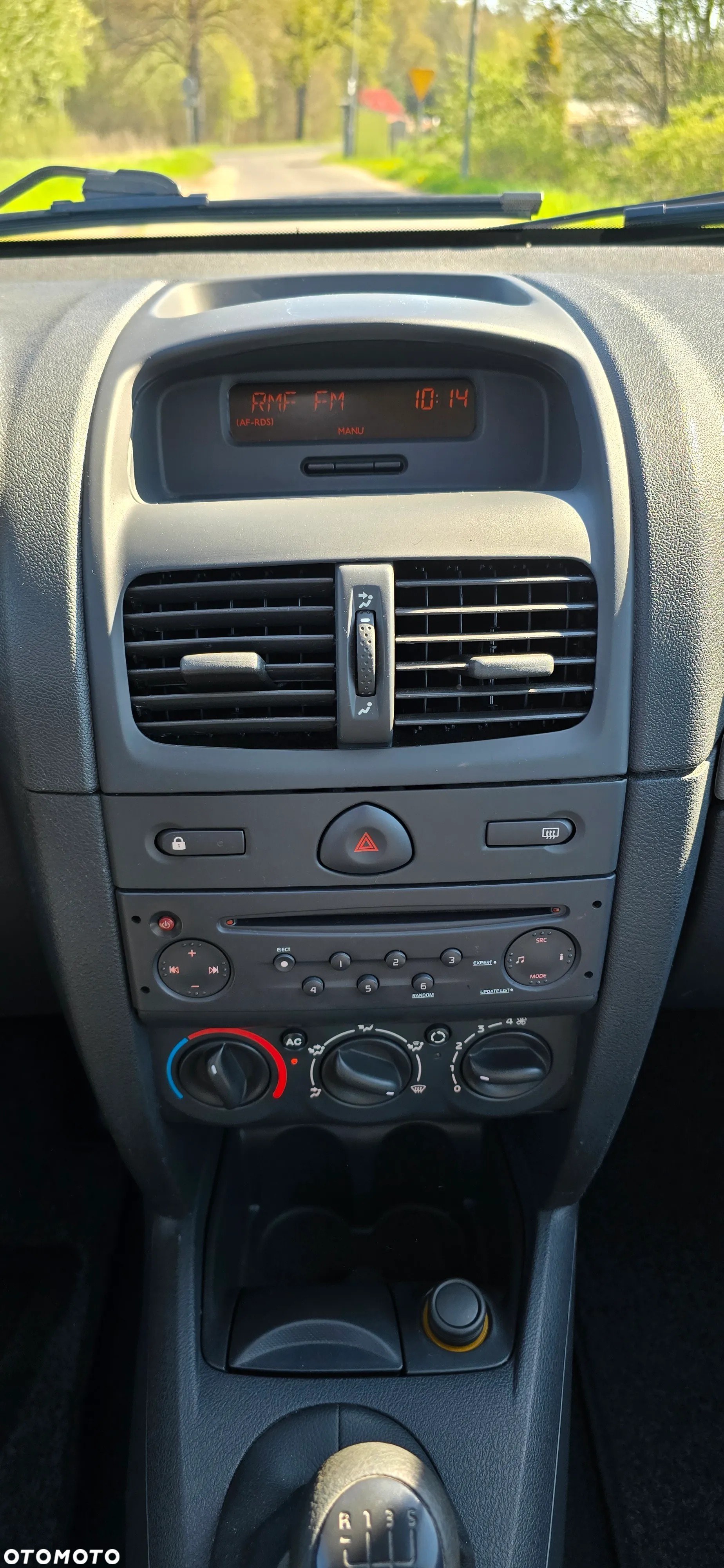 Renault Clio 1.2 Campus Dynamique - 21