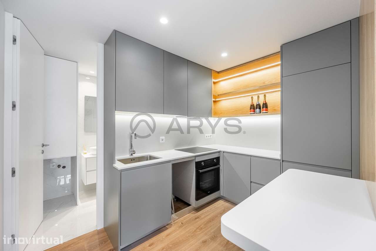 APARTAMENTO T0 NO CENTRO DA CIDADE - Grande imagem: 4/28